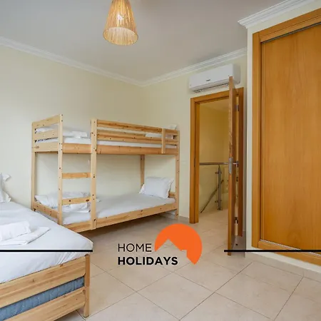 #246 Branca 23 By Holidays Вилла *